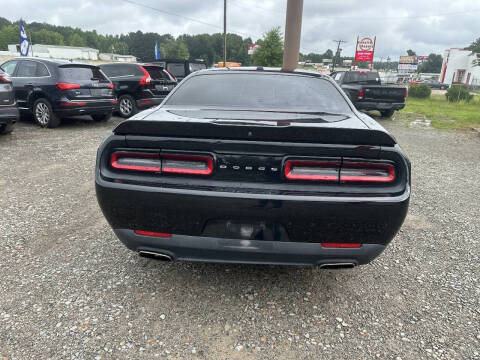 2019 Dodge Challenger SXT