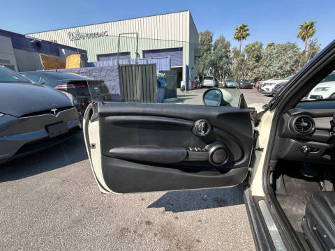 2019 MINI Convertible Cooper