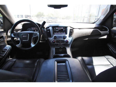 2017 GMC Yukon SLT