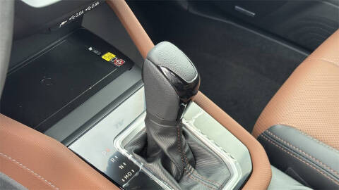 2025 Subaru Forester Touring Hybrid