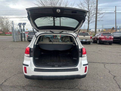 2012 Subaru Outback 2.5i Limited