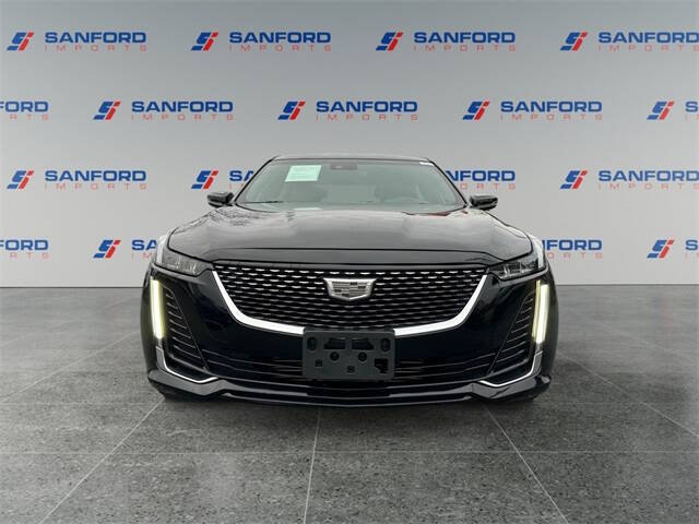 2022 Cadillac CT5 Luxury