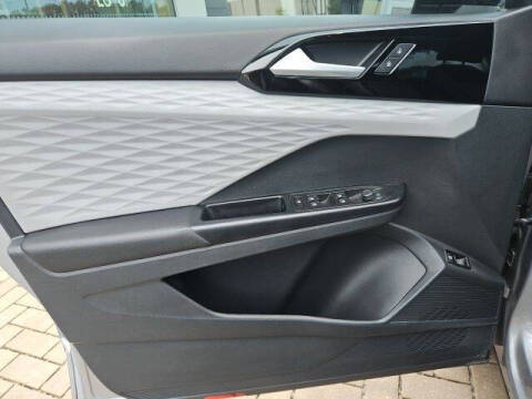 2023 Volkswagen Taos S