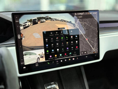 2022 Tesla Model S Plaid