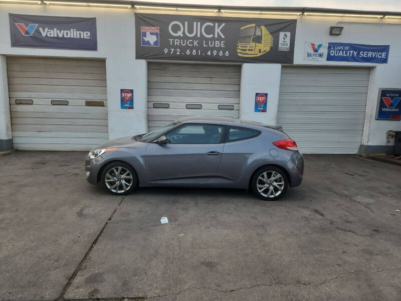 2017 Hyundai Veloster for sale at DFW AUTO FINANCING LLC in Dallas TX