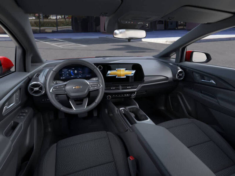 2026 Chevrolet Equinox EV LT 1