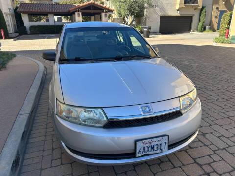 2004 Saturn Ion 1