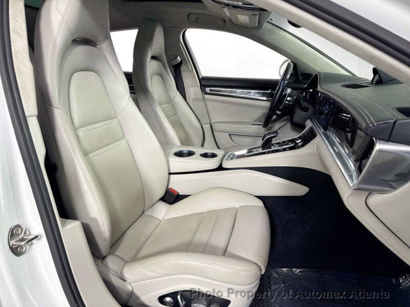 2018 Porsche Panamera Turbo