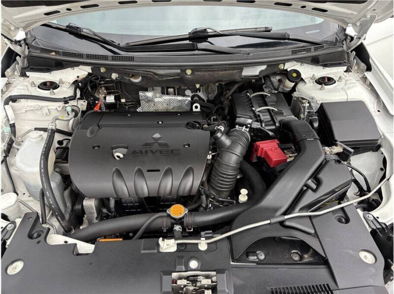 2012 Mitsubishi Lancer ES