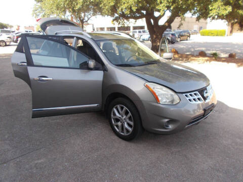 2012 Nissan Rogue SV w/SL Package