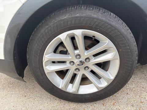 2011 Ford Explorer XLT