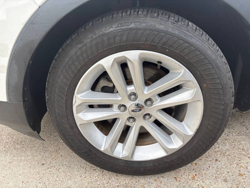 2011 Ford Explorer XLT