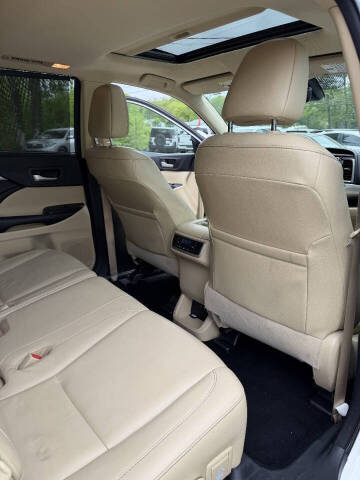 2017 Toyota Highlander XLE