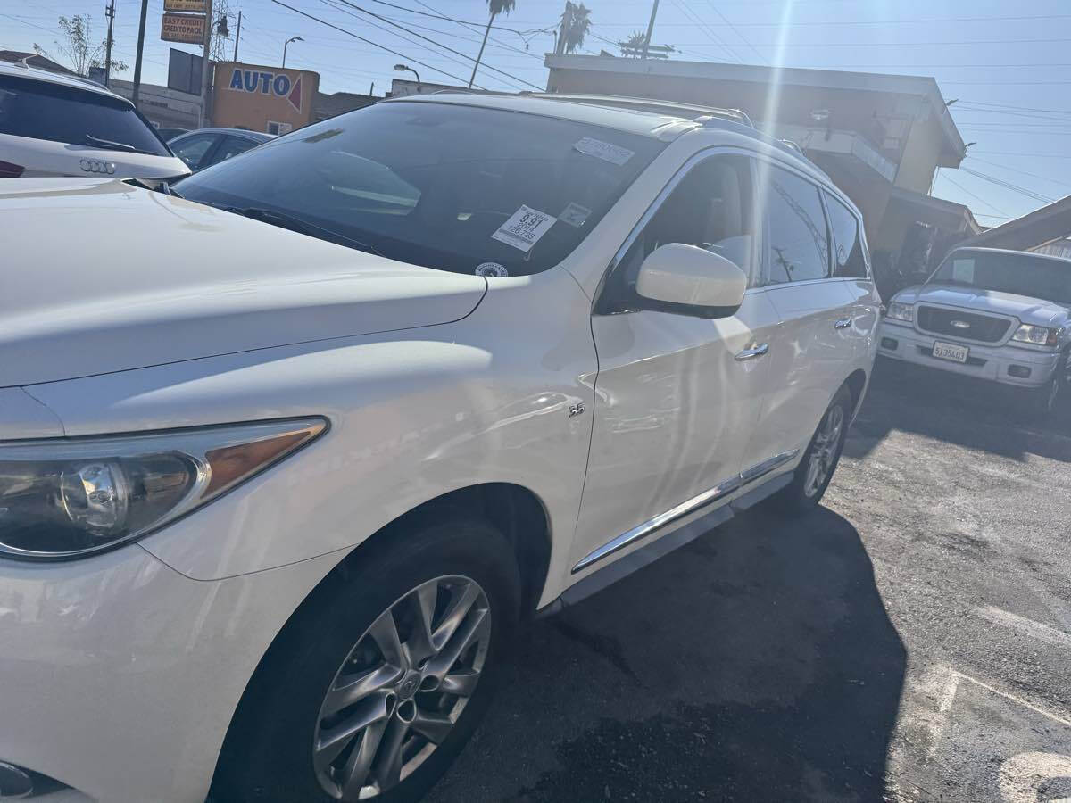 2014 INFINITI QX60 for sale at Best Buy Auto Sales in Los Angeles, CA