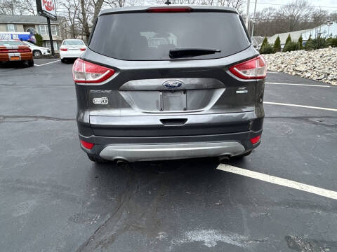 2015 Ford Escape SE