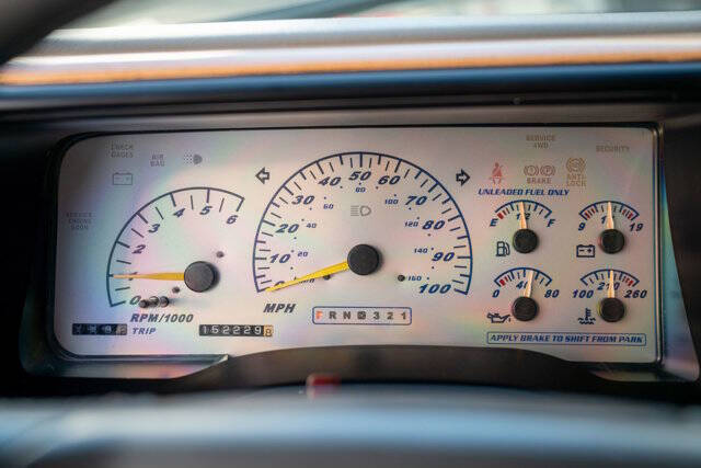1995 Chevrolet Tahoe 23