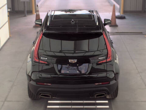 2023 Cadillac XT4 Luxury