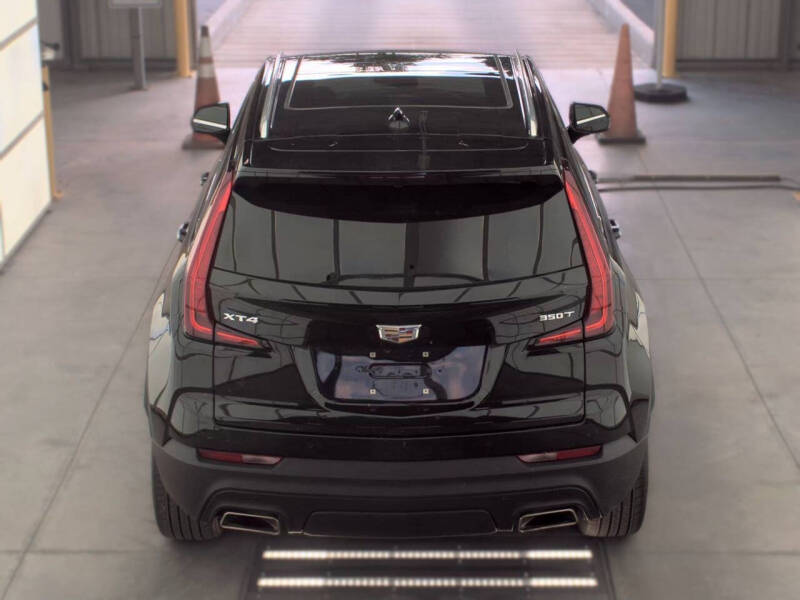 2023 Cadillac XT4 Luxury