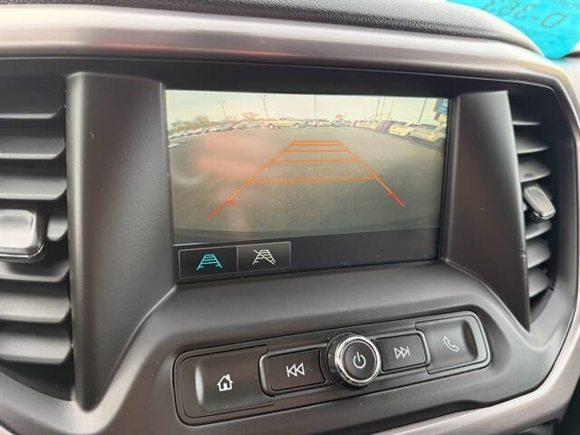 2017 GMC Acadia SLE-2