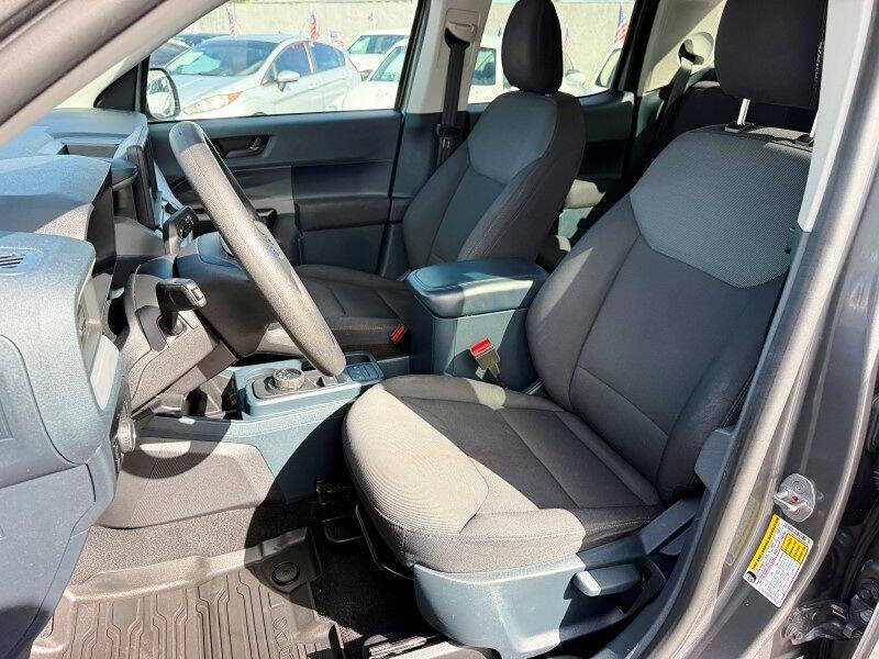 2023 Ford Maverick XL