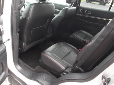 2017 Ford Explorer Sport