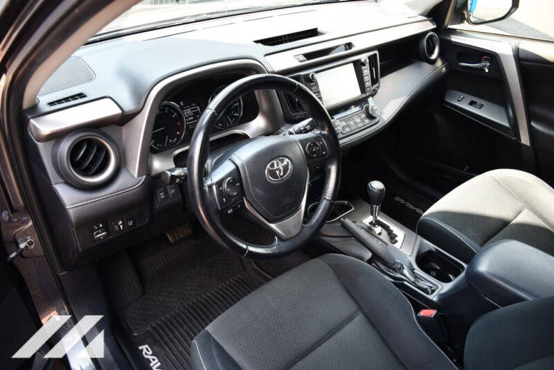 2016 Toyota RAV4 XLE