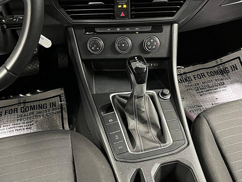 2024 Volkswagen Jetta S