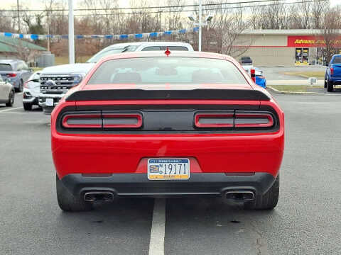 2016 Dodge Challenger R/T Scat Pack