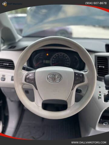 2014 Toyota Sienna