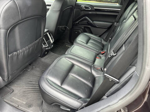 2016 Porsche Cayenne