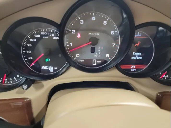 2011 Porsche Panamera