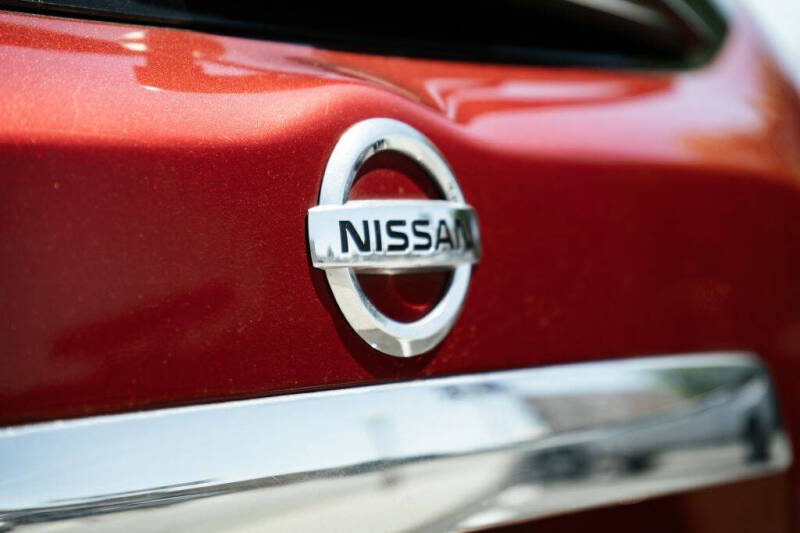 2020 Nissan Pathfinder SV