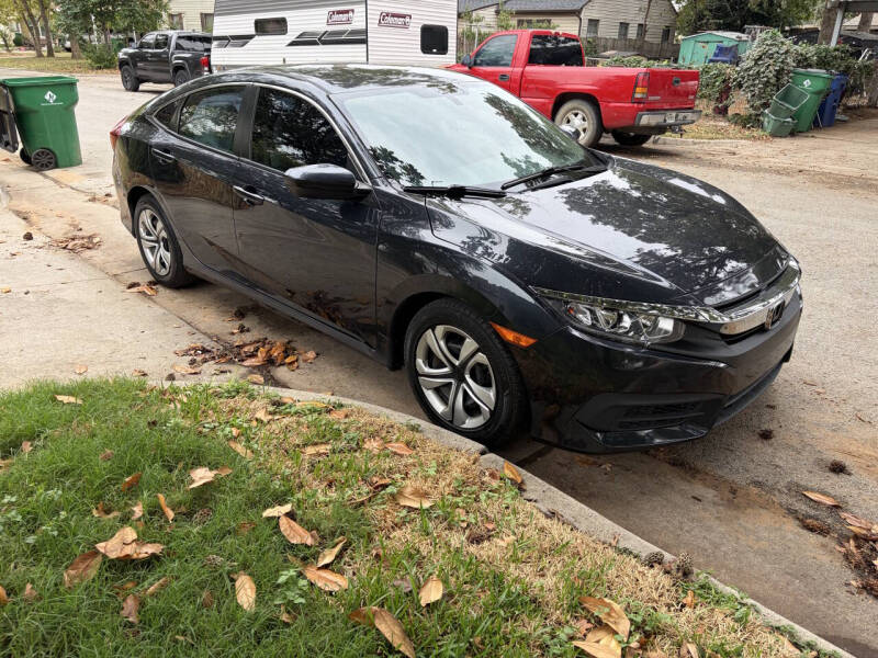 2018 Honda Civic LX's photo