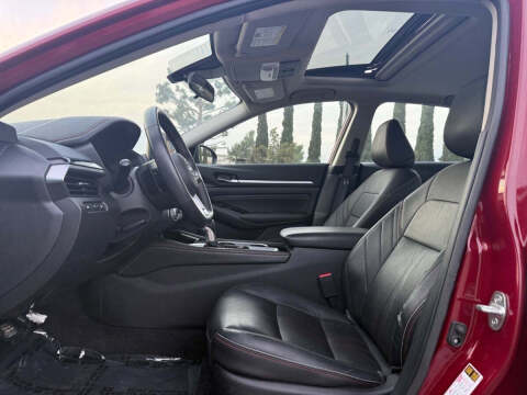 2023 Nissan Altima 2.5 SR