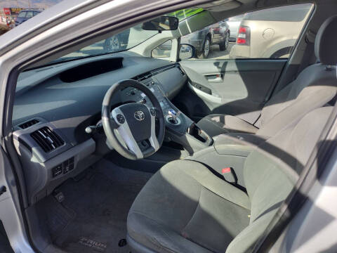 2010 Toyota Prius II