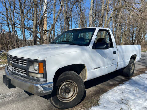 2000 Chevrolet C/K 1500 Series for sale at Trocci's Auto Sales in West Pittsburg PA