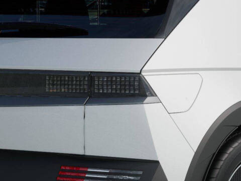 2026 Hyundai Ioniq 5 SE Standard Range