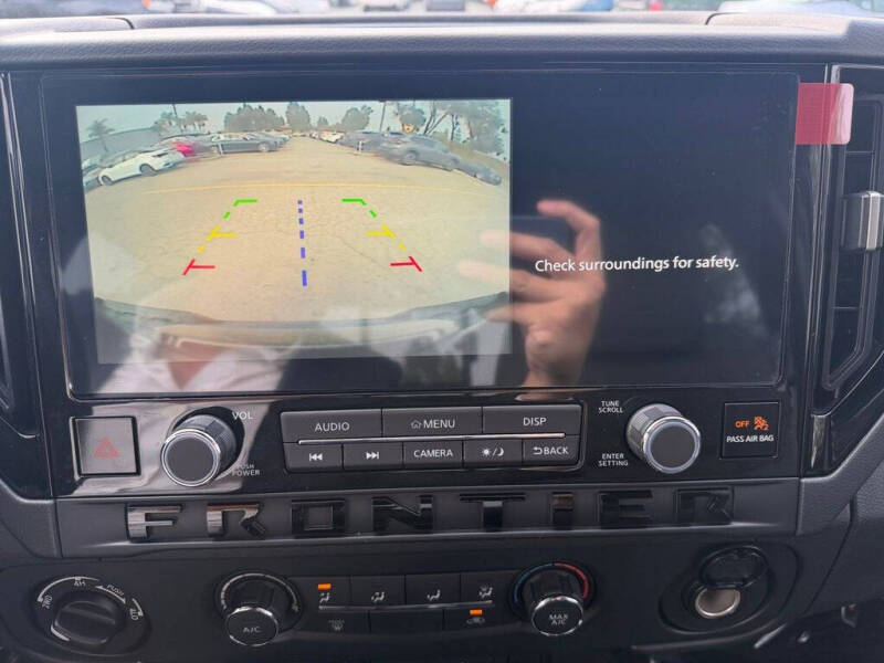 2026 Nissan Frontier SV