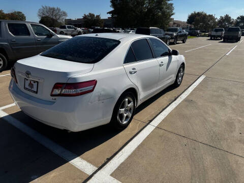 2011 Toyota Camry LE