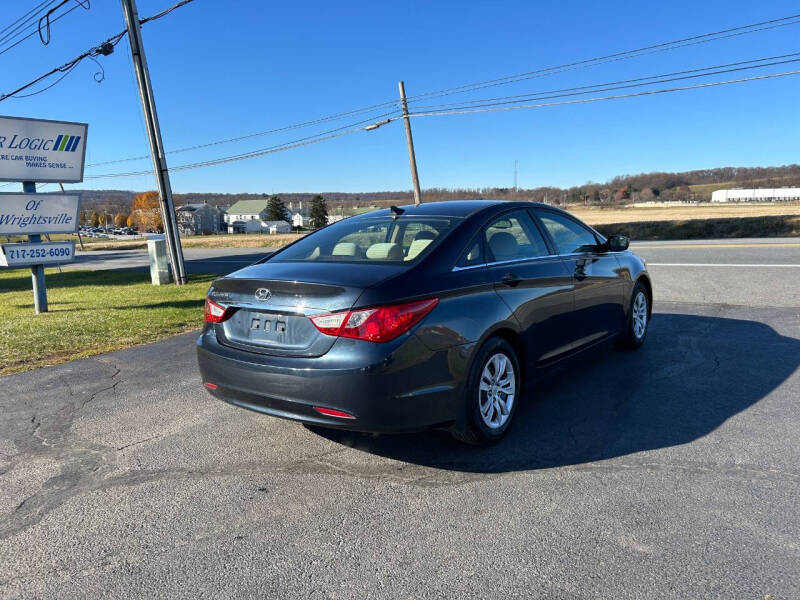 2012 Hyundai Sonata GLS photo 4