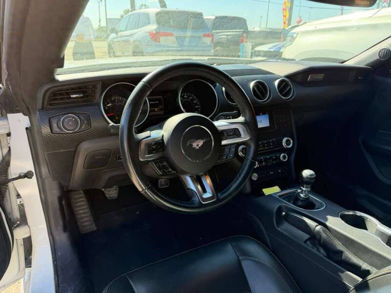 2019 Ford Mustang EcoBoost