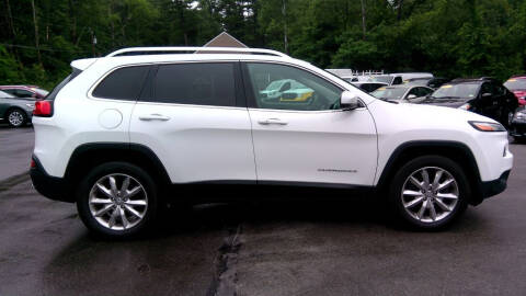 2016 Jeep Cherokee for sale at Mark's Discount Truck & Auto in Londonderry NH
