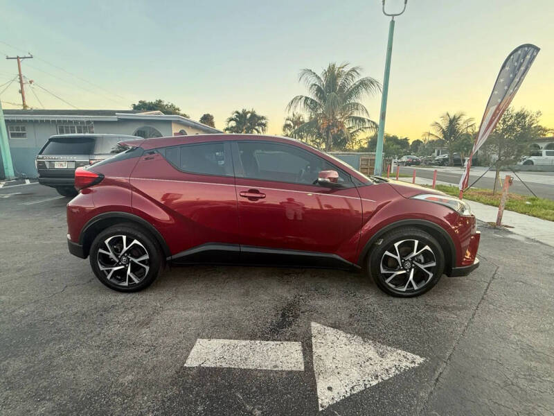 2018 Toyota C-HR XLE Premium