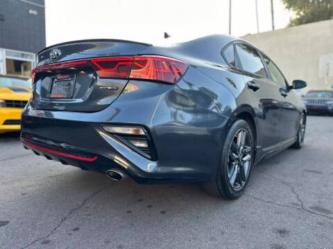 2020 Kia Forte GT Line