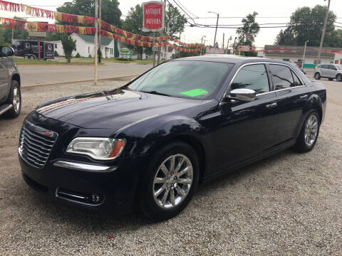 2012 Chrysler 300 for sale at Antique Motors in Plymouth IN