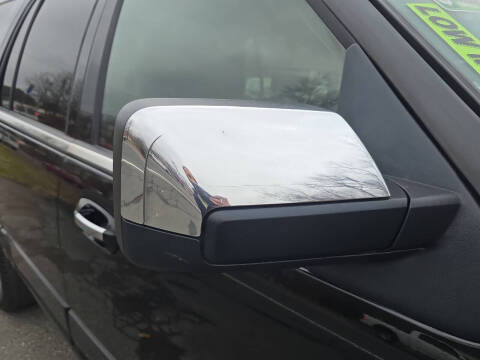 2017 Lincoln Navigator Select