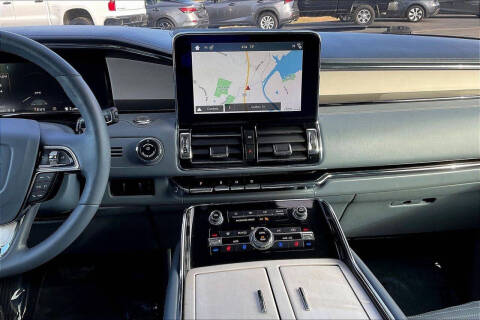 2019 Lincoln Navigator L Black Label