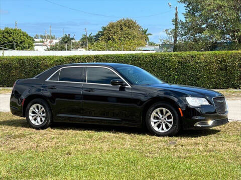 2019 Chrysler 300 for sale at Concept Auto Inc in Miami FL