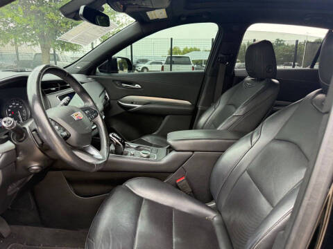 2020 Cadillac XT4 Premium Luxury
