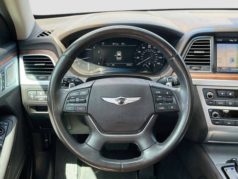 2020 Genesis G80